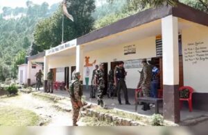 जम्मू-कश्मीर विधानसभा की 26 सीटों पर मतदान शुरू