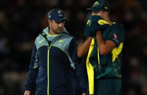 ऑस्ट्रेलियाई तेज गेंदबाज जेवियर बार्टलेट चोटिल,वनडे के लिए ड्वारशुइस कवर के रूप में टीम में शामिल