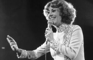 विश्व प्रसिद्ध गायिका कैटरिना वैलेंटे का 93 वर्ष की आयु में निधन