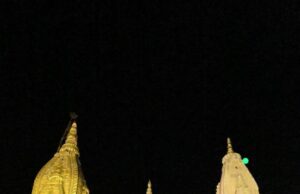 शिल्पा शेट्टी ने बाबा विश्वनाथ के दरबार में लगाई हाजिरी