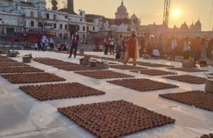 10 लाख से अधिक सजाए गए दिए