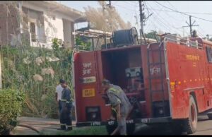 फैक्ट्री में लगी आग, लाखों का नुकसान