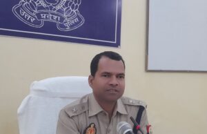 रिश्वत मांगी दो पुलिस निलंबित वाले