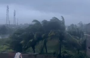 तटीय क्षेत्रों में भारी बारिश