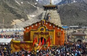 आपदा भी न रोक सकी श्रद्धालुओं के पांव