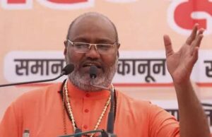 स्वामी नरसिंहानंद के खिलाफ ठाणे में मामला दर्ज