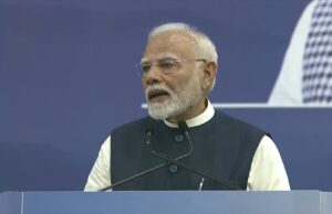 मोदी ने दी धनतेरस और आयुर्वेद दिवस की बधाई