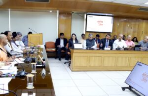 योजना भवन में इकोनॉमी की समीक्षा बैठक