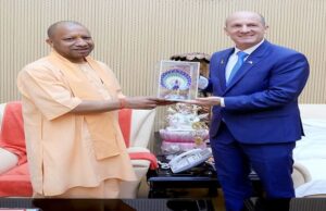 रूवेन अजार ने की सीएम योगी से मुलाकात