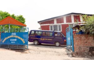 ऑनलाइन जुआ अड्डा चलाने के आरोप में 5 चीनी गिरफ्तार