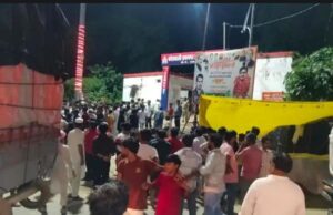 ट्रक ने बालिका को कुचला