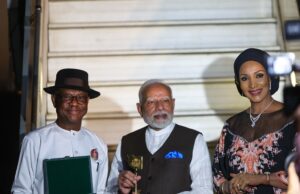 मोदी नाइजीरिया पहुंचे..