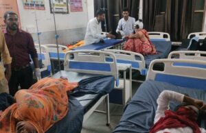 ट्रक से टकराई बस, 5 की मौत,कई घायल