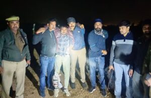 25 हजार का इनामी फरार गौ तस्कर मुठभेड़ में घायल