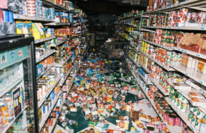 कैलिफोर्निया में शक्तिशाली भूकंप, तीव्रता-7.0, सुनामी की चेतावनी वापस