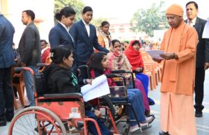 तत्परता और संवेदनशीलता से हो जनता की समस्याओं का समाधान : मुख्यमंत्री योगी