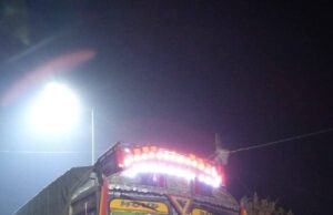 भीषण सड़क हादसा, ट्रक और कार की टक्कर में पांच की मौत