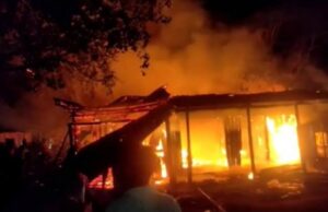 हैलाकांदी में भीषण आग से सात दुकानें जलकर राख