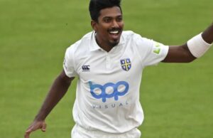 विश्वा फर्नांडो ने अल्पकालिक चैम्पियनशिप सौदे पर वारविकशायर के साथ किया करार