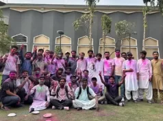 पाकिस्तान में होली खेलने पर FIR