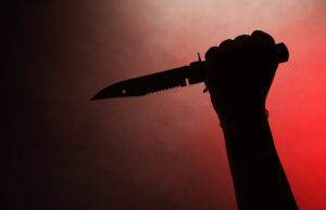 पत्नी ने चाकू से वार कर पति को मौत के घाट उतारा