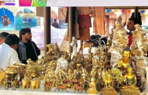 सूरजकुंड मेले की शान बढ़ा रही टीकमगढ़ की मूर्तियां