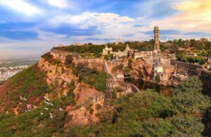 भारत के सबसे बड़े व अभेद किले-