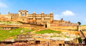 आमेर फोर्ट– नक्काशी और वास्तु कला की एक जिंदा मिसाल.!